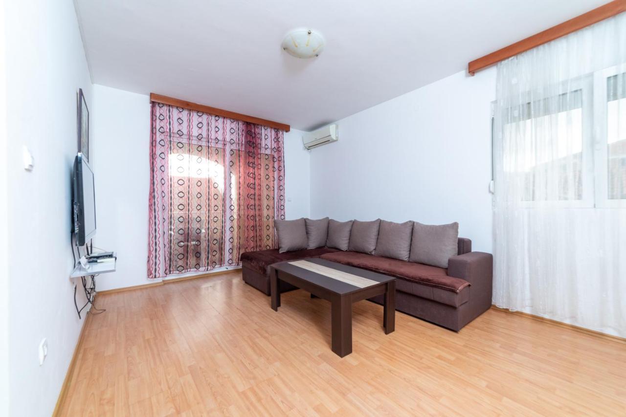 Apartmani Jovan Budva Bagian luar foto