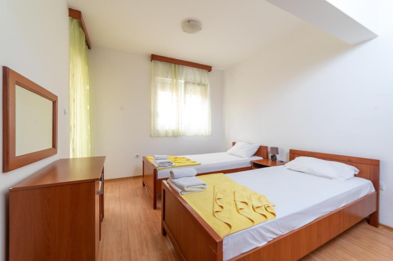 Apartmani Jovan Budva Bagian luar foto