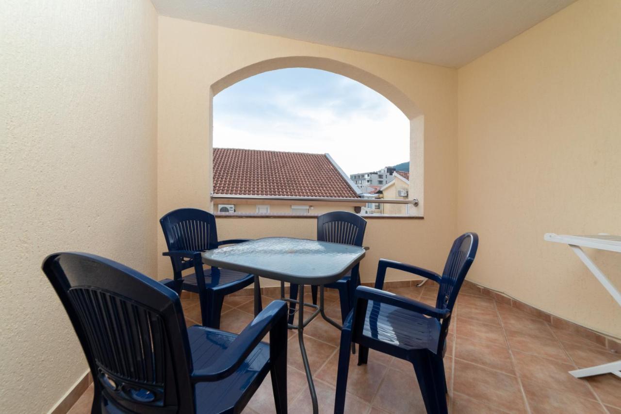 Apartmani Jovan Budva Bagian luar foto